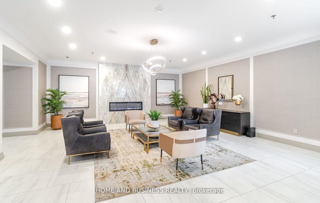 Photo of 75 King Street E #706, Mississauga, ON L5A 4G5 (MLS # W12865166)