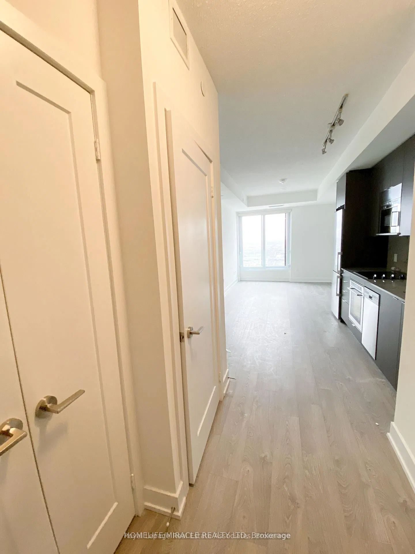 7 Mabelle Avenue 3510