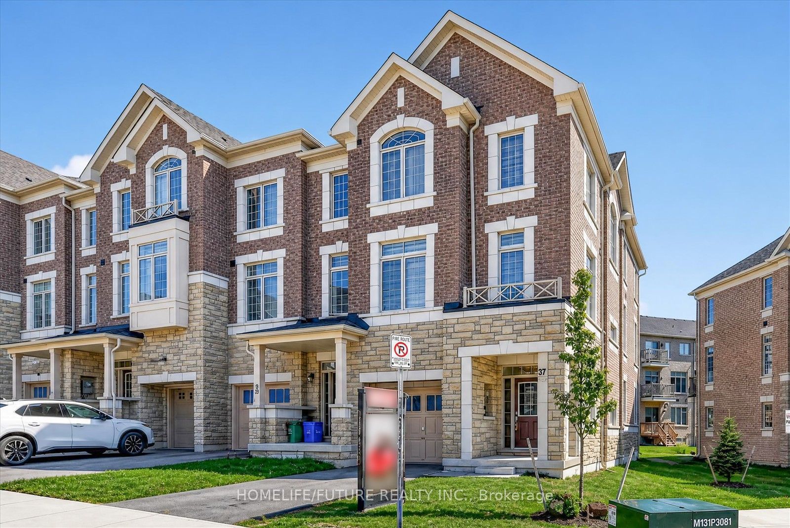 37 Andress Way