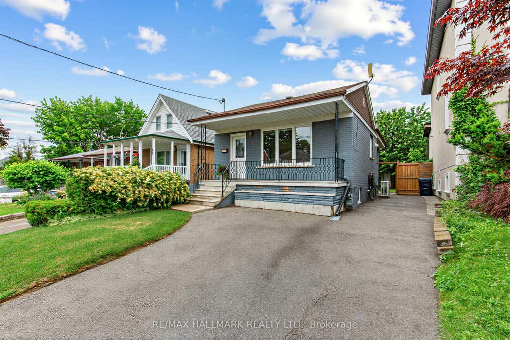 Photo of 66 Holmstead Avenue, Toronto, ON M4B 1T2 (MLS # E13551180)