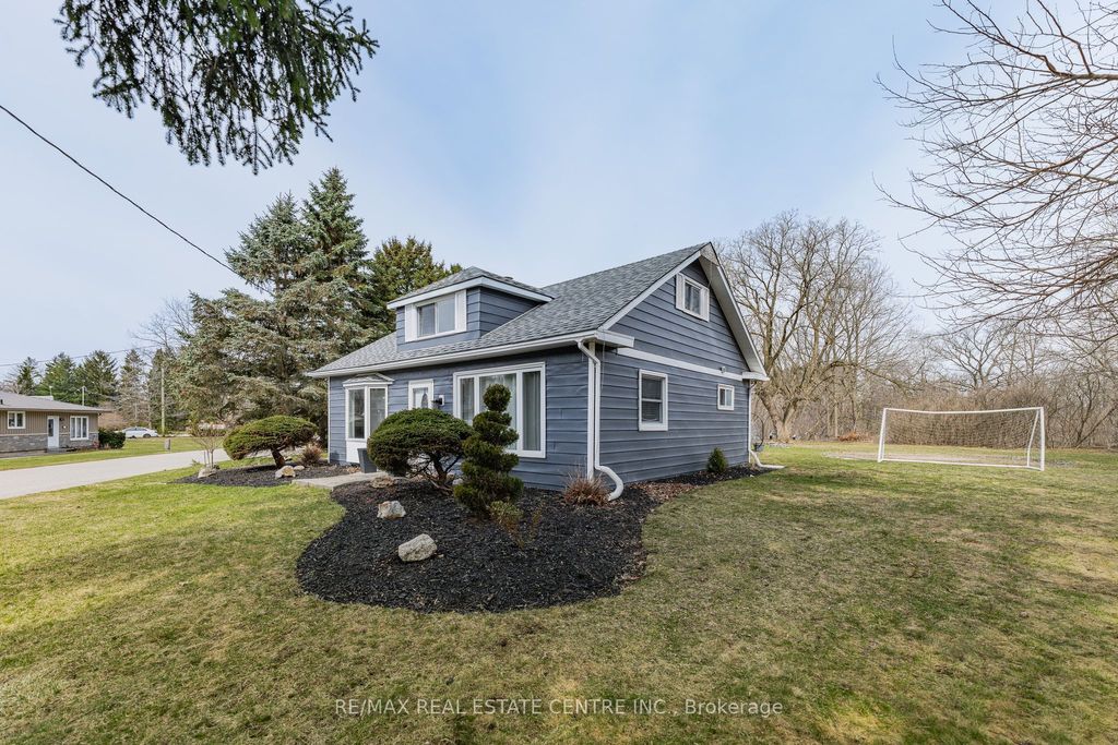 Photo of 1 Hughson Street, North Dumfries, ON N0B 1L0 (MLS # X12935554)