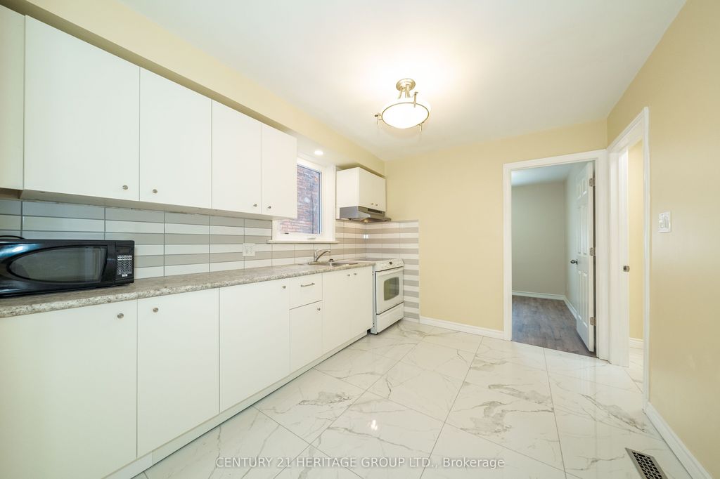 Photo of 215 Keele Street, Toronto, ON M6P 2K1 (MLS # W12717054)