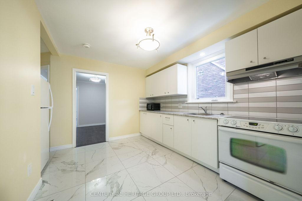 Photo of 215 Keele Street, Toronto, ON M6P 2K1 (MLS # W12717054)