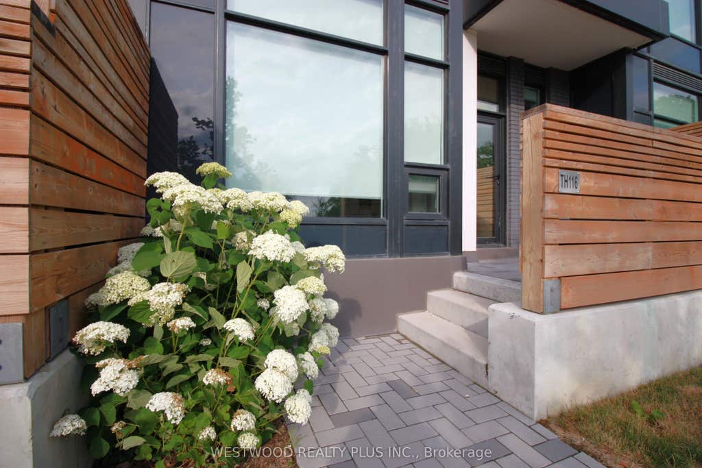 Photo of 3 Rosewater Street #TH116W, Richmond Hill, ON L4C 5T6 (MLS # N13652394)