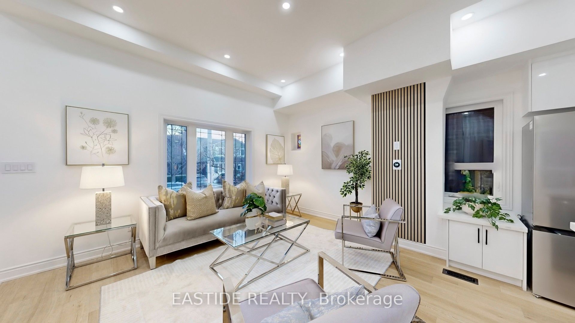 202 Queensdale Avenue