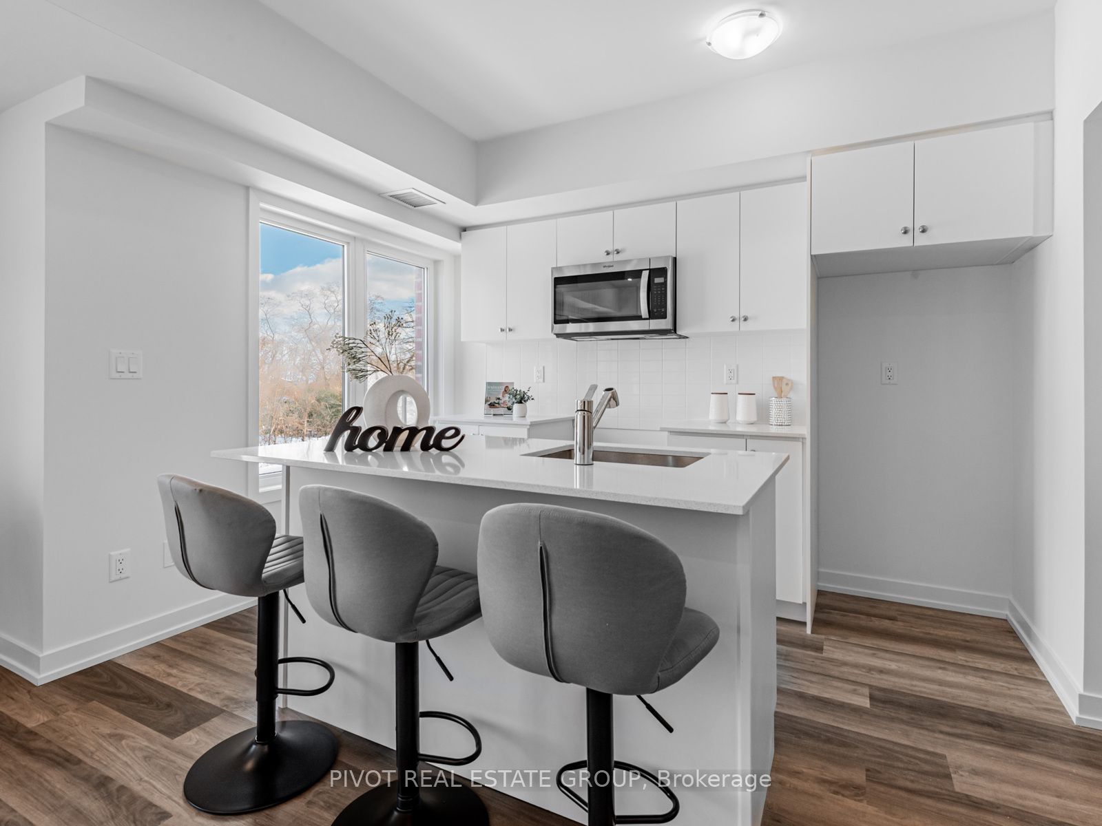 60 Elizabeth Street S 3307