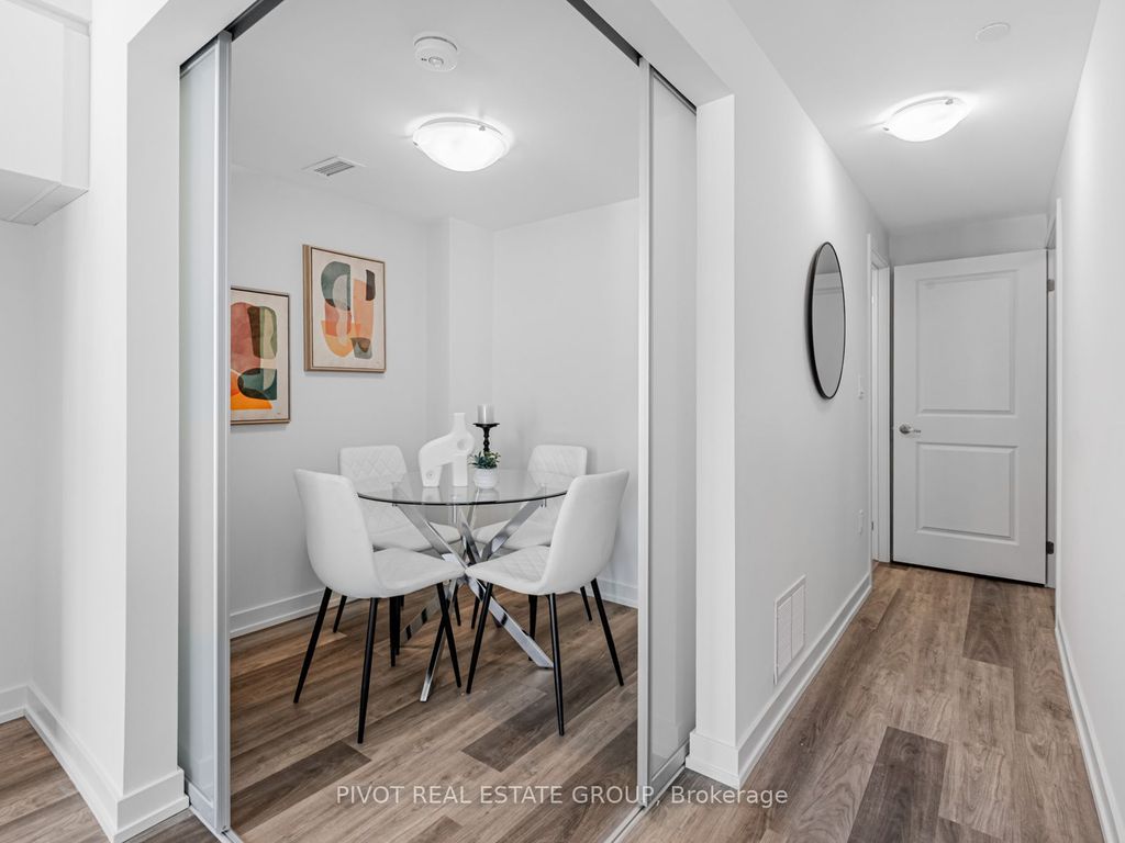 Photo of 60 Elizabeth Street S #3307, Richmond Hill, ON L4C 5W2 (MLS # N13063518)