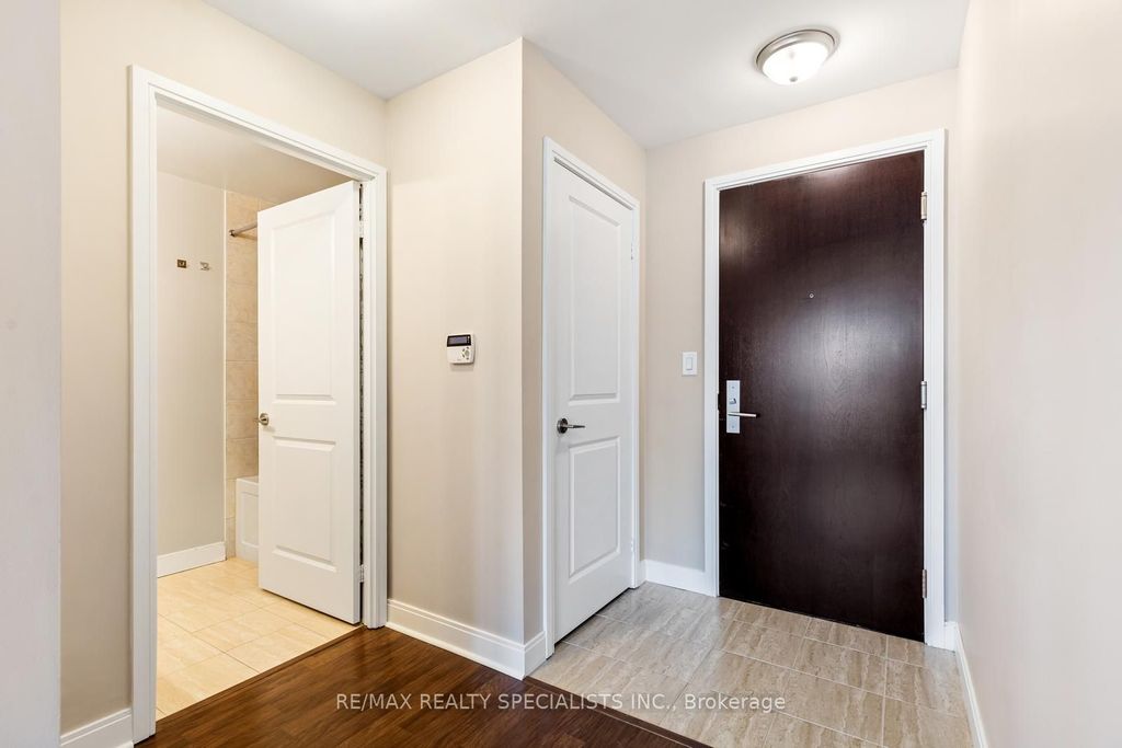 Photo of 50 Absolute Avenue #909, Mississauga, ON L4Z 0A8 (MLS # W13077666)