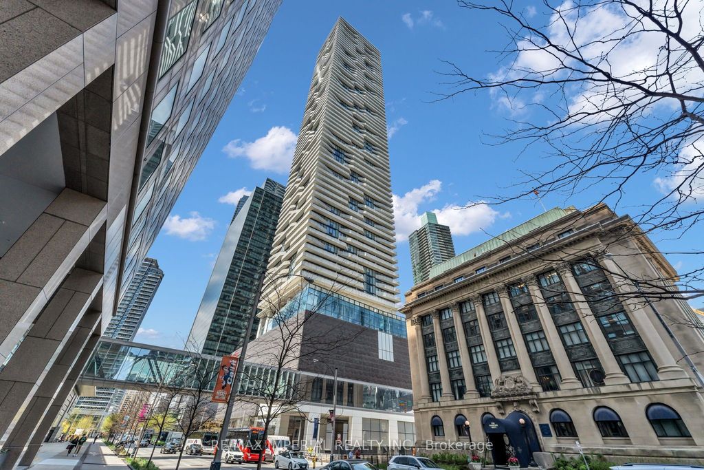 Photo of 88 Harbour Street, Toronto, ON M5J 0C3 (MLS # C13141400)