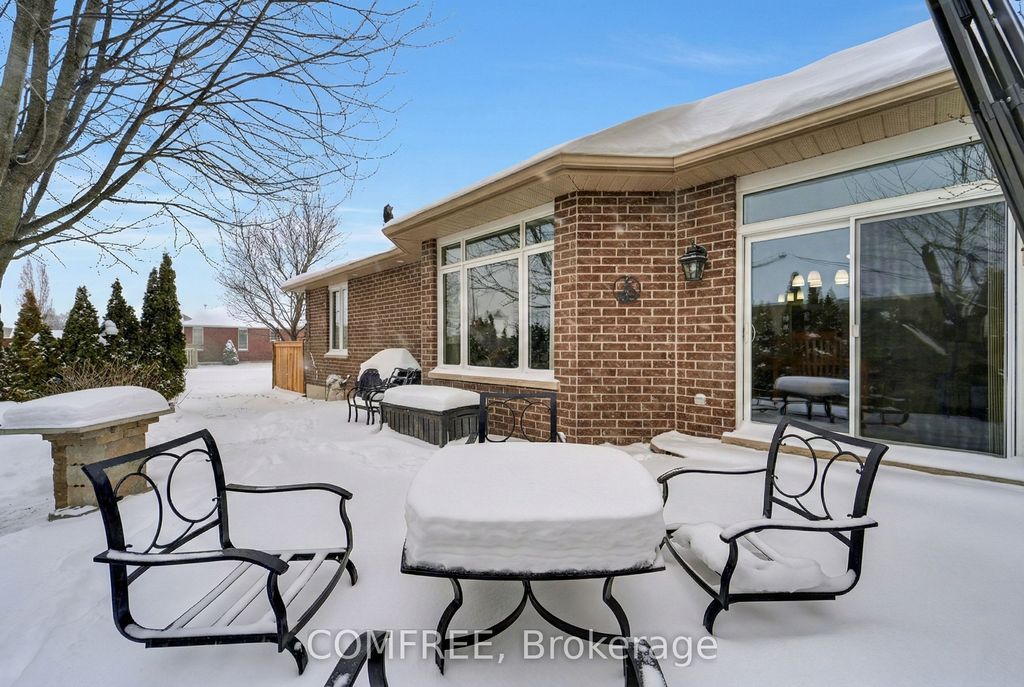 Photo of 31 Essex Drive, Belleville, ON K8N 0M9 (MLS # X12725718)