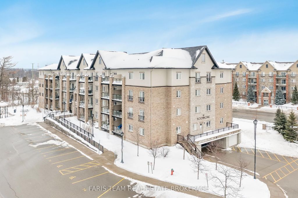 Photo of 40 Ferndale Drive S #210, Barrie, ON L4N 2L3 (MLS # S12906470)