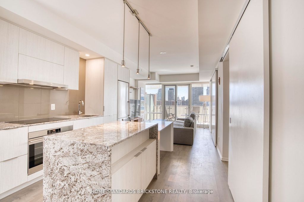 Photo of 1 Bloor Street E #1306, Toronto, ON M4W 0A8 (MLS # C12443702)