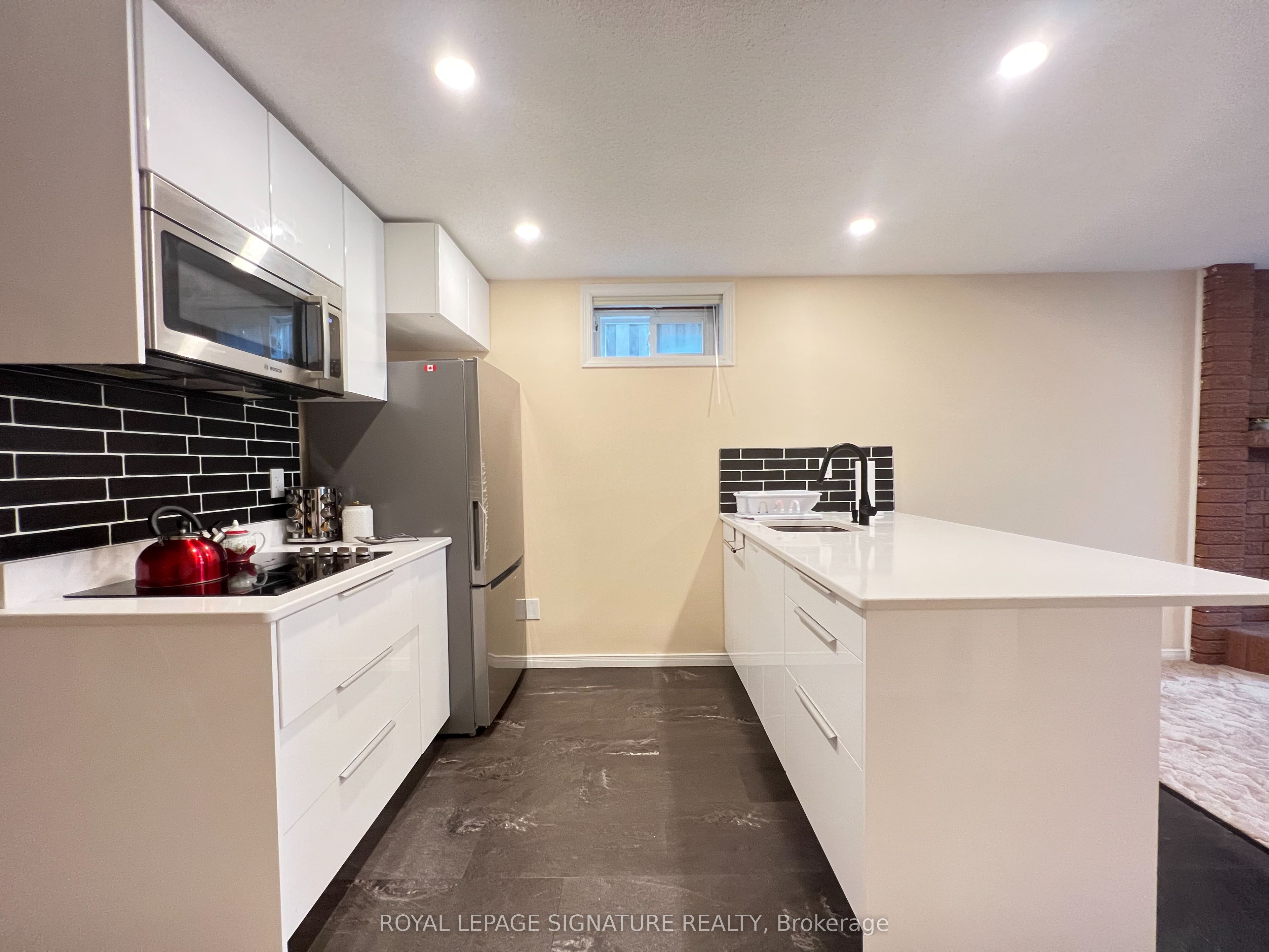 12 Tanglewood Trail Bsmt