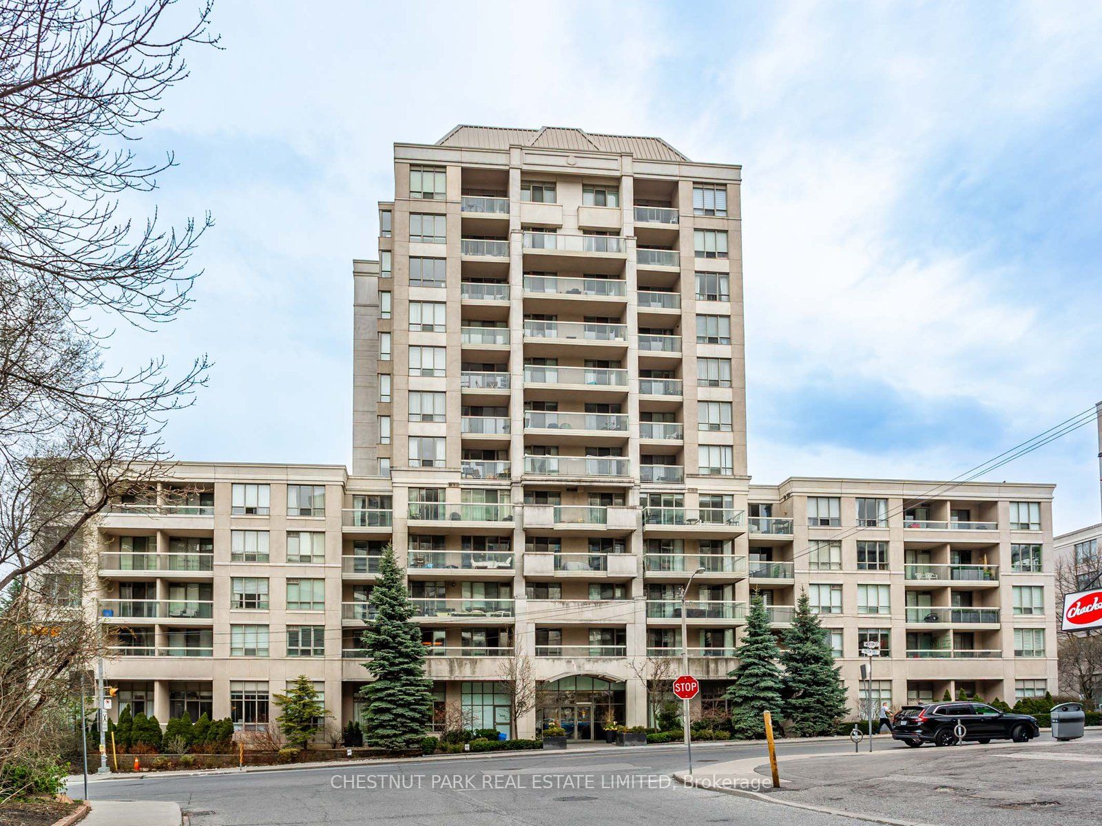 253 Merton Street 611