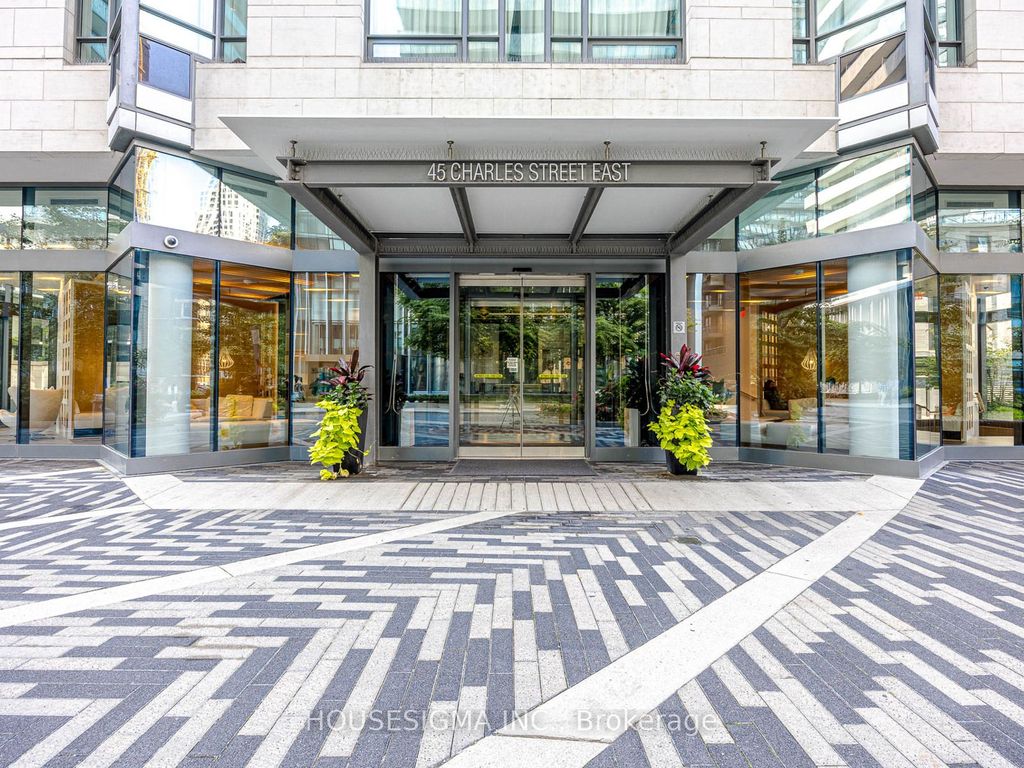 Photo of 45 E Charles Street E #2302, Toronto, ON M4Y 1S2 (MLS # C12685614)