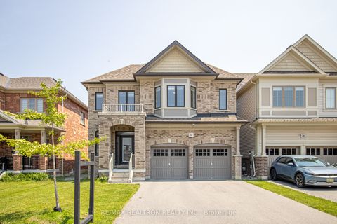 Photo of 32 Crombie Street, Clarington, ON L1C 4A1 (MLS # E12454083)