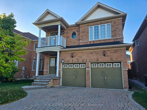 3208 Countess Crescent Mississauga ON L5M 0E2