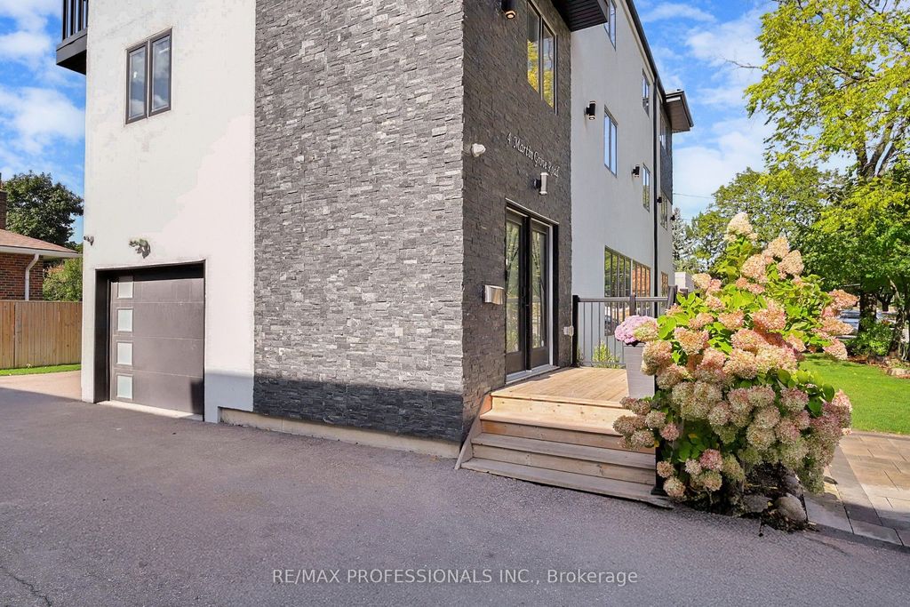 Photo of 4 Martin Grove Road, Toronto, ON M9B 4J9 (MLS # W12457158)