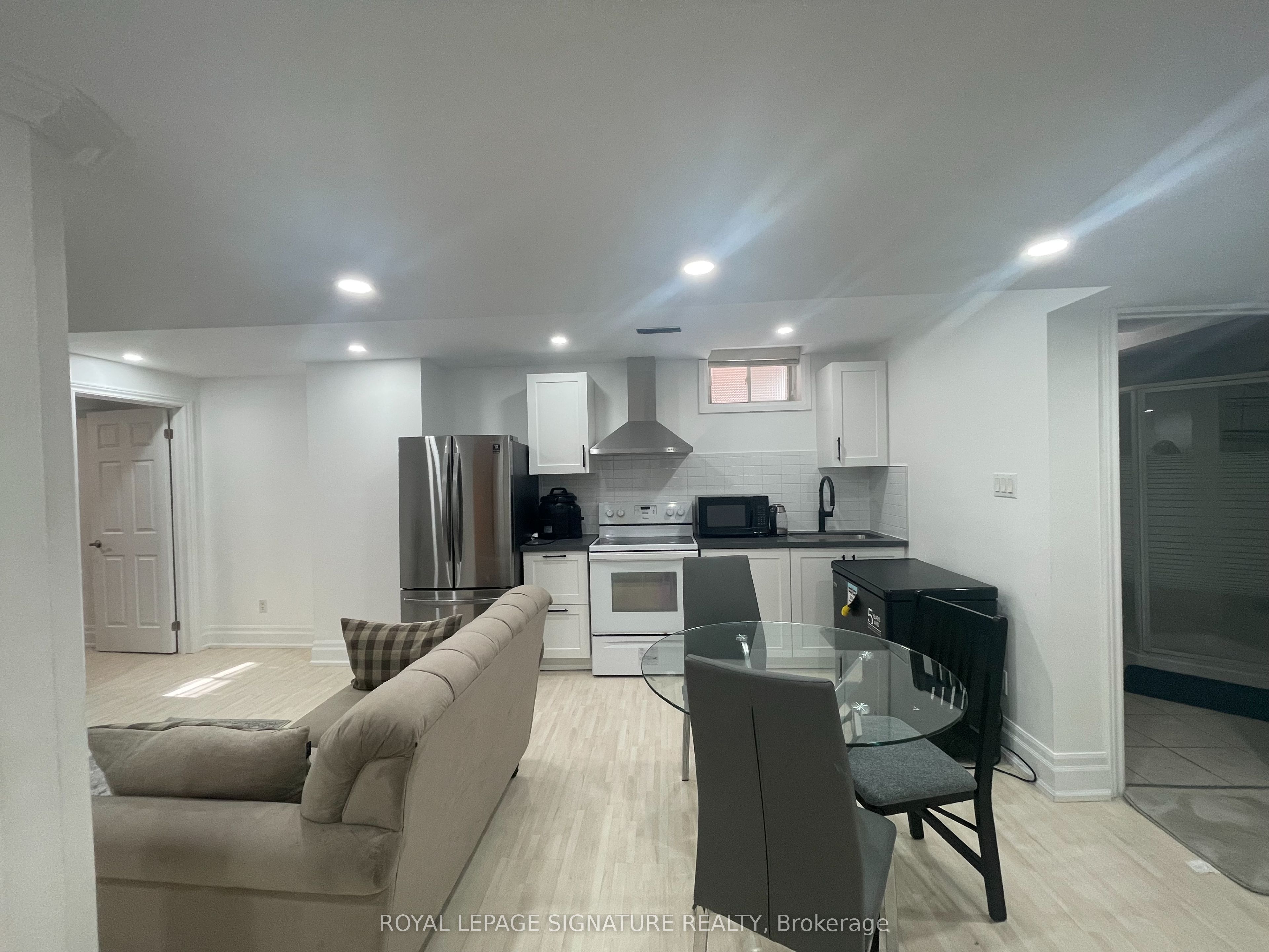 81 Serene Way
