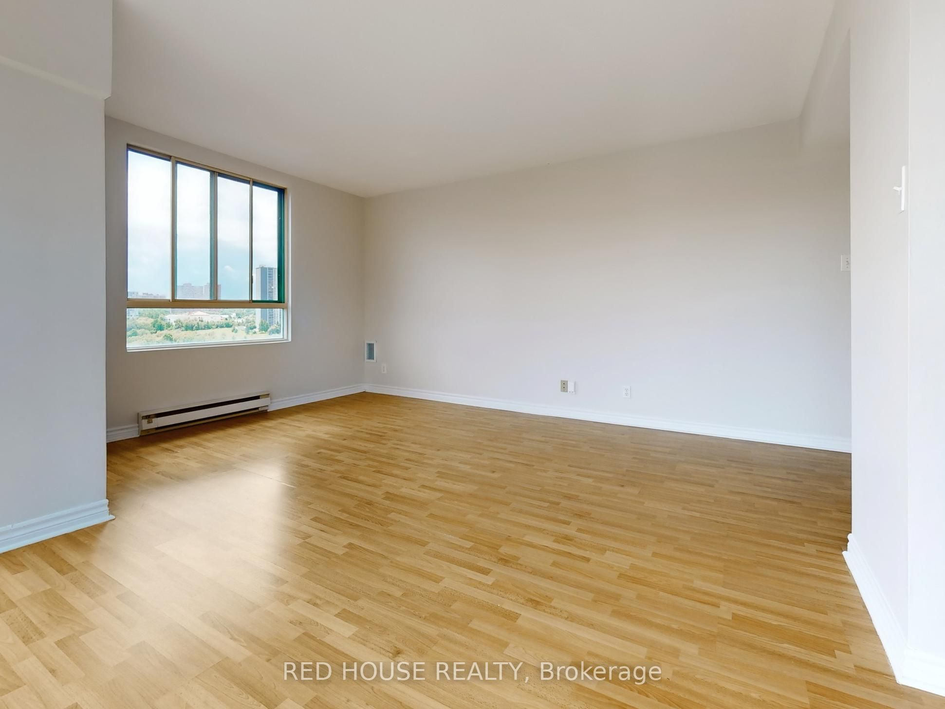 41 Markbrook Lane 906