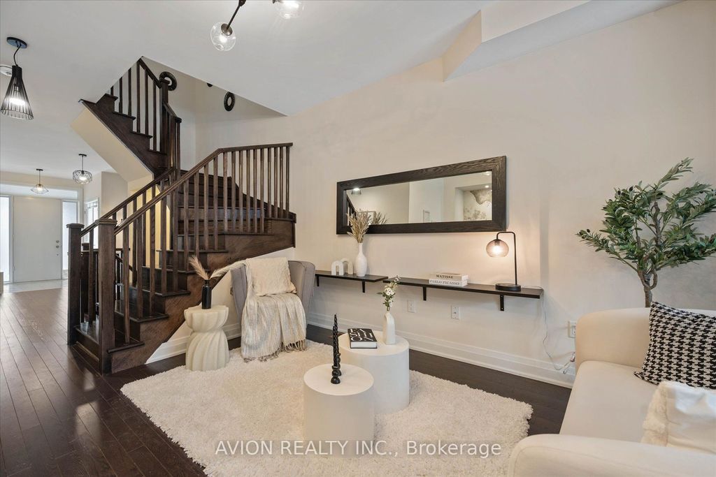 Photo of 42 Causland Lane, Richmond Hill, ON L4S 0G5 (MLS # N13017714)