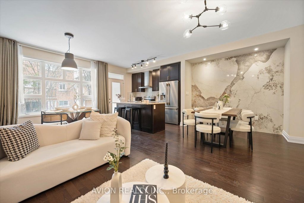 Photo of 42 Causland Lane, Richmond Hill, ON L4S 0G5 (MLS # N13017714)
