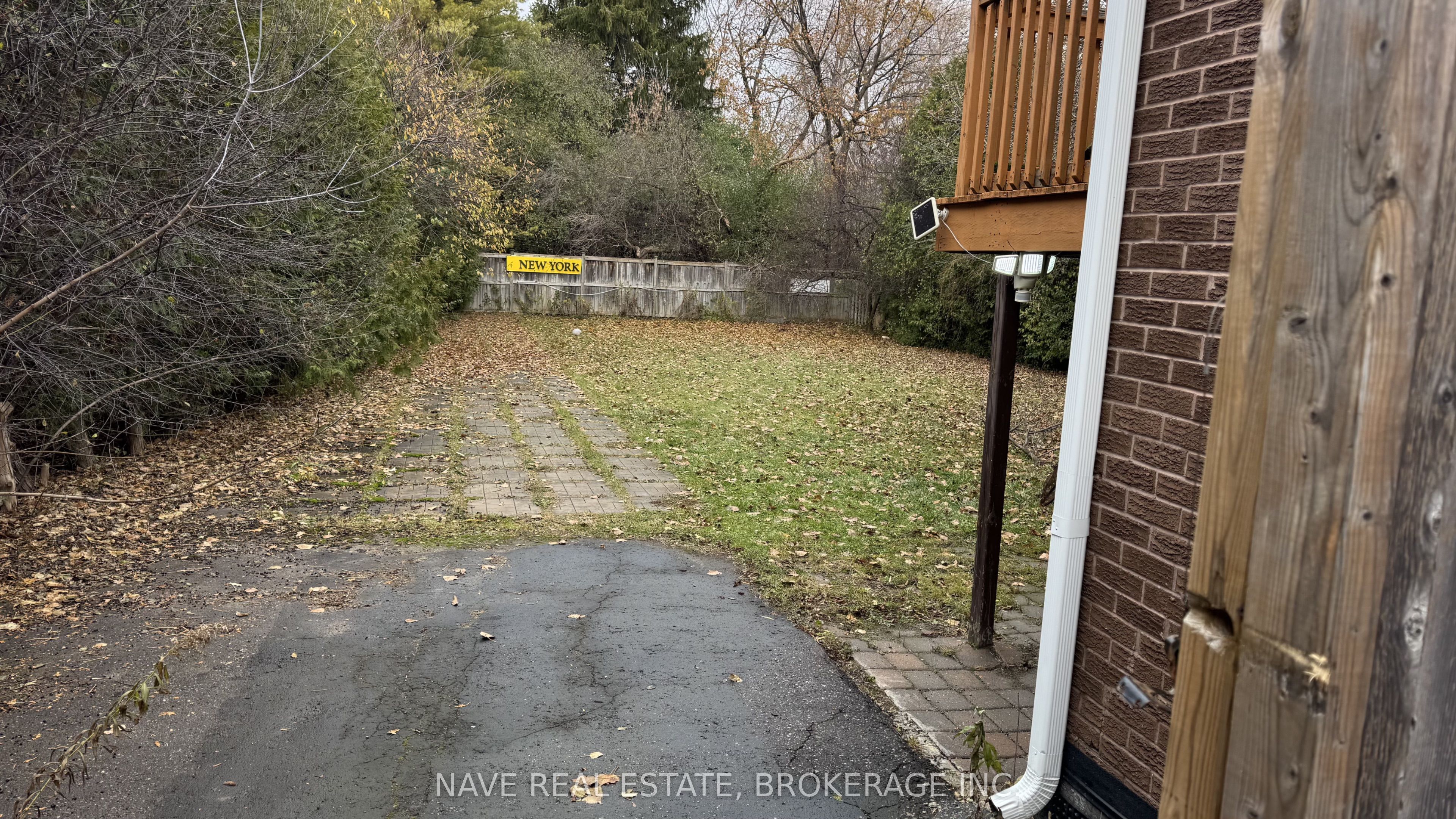 50 Elgin Mills Road W Basement