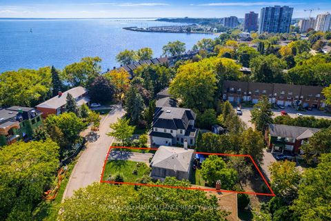 2033 Water's Edge Drive Oakville ON L6L 1A3