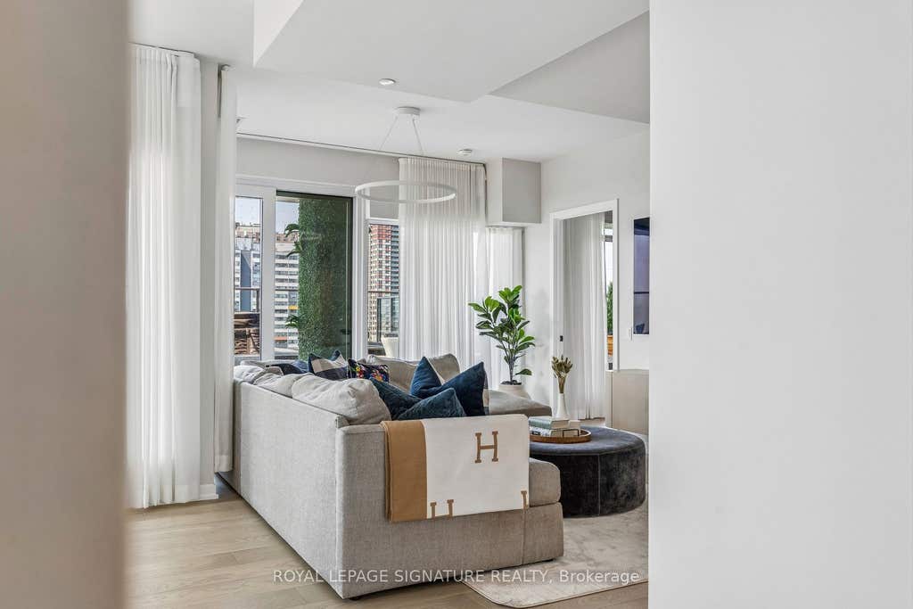 Photo of 10 Graphophone Grove #702, Toronto, ON M6H 0E5 (MLS # W13673992)
