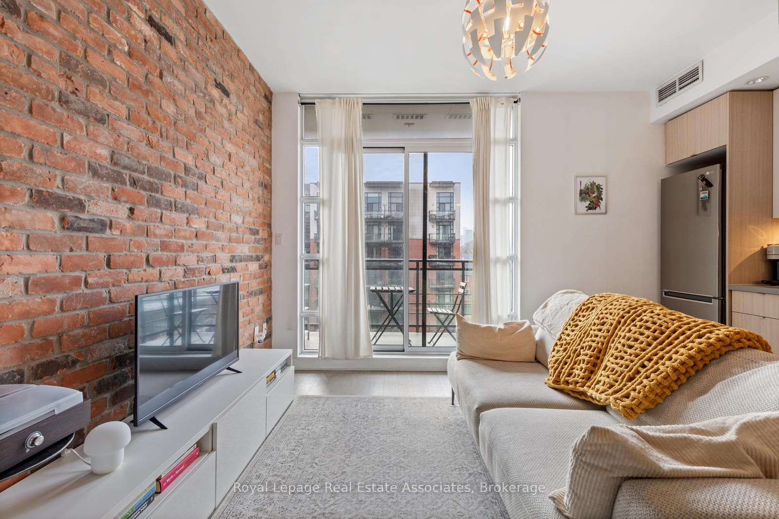 88 Colgate Avenue 511