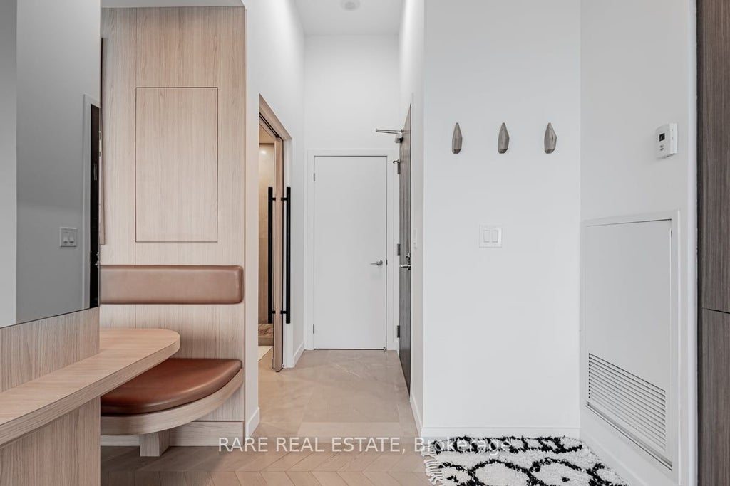 Photo of 297 College Street #PH5, Toronto, ON M5T 0C2 (MLS # C13749486)