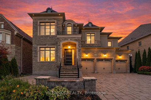 175 Woodgate Pines Drive Vaughan ON L4H 4K5