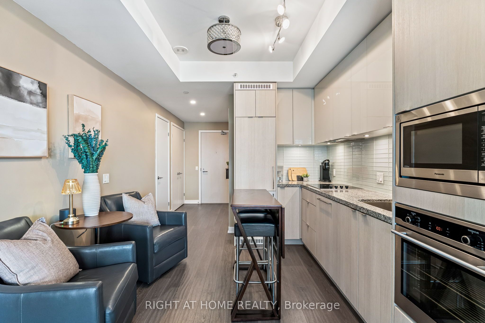 115 Blue Jays Way 3110