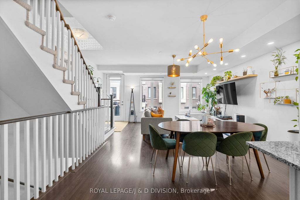 Photo of 120 Long Branch Avenue #TH4, Toronto, ON M8W 0B1 (MLS # W12598702)