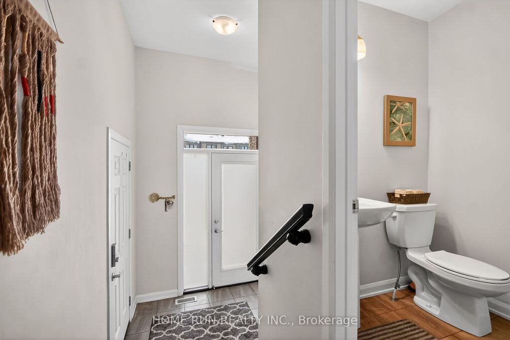 Photo of 733 Cashmere Terrace, Barrhaven, ON K2J 6Z6 (MLS # X12974780)