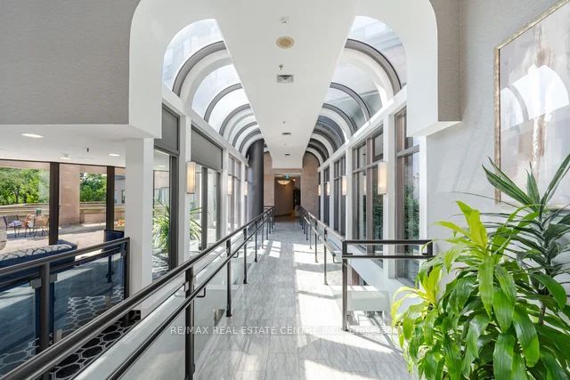 3 Hickory Tree Road 1104