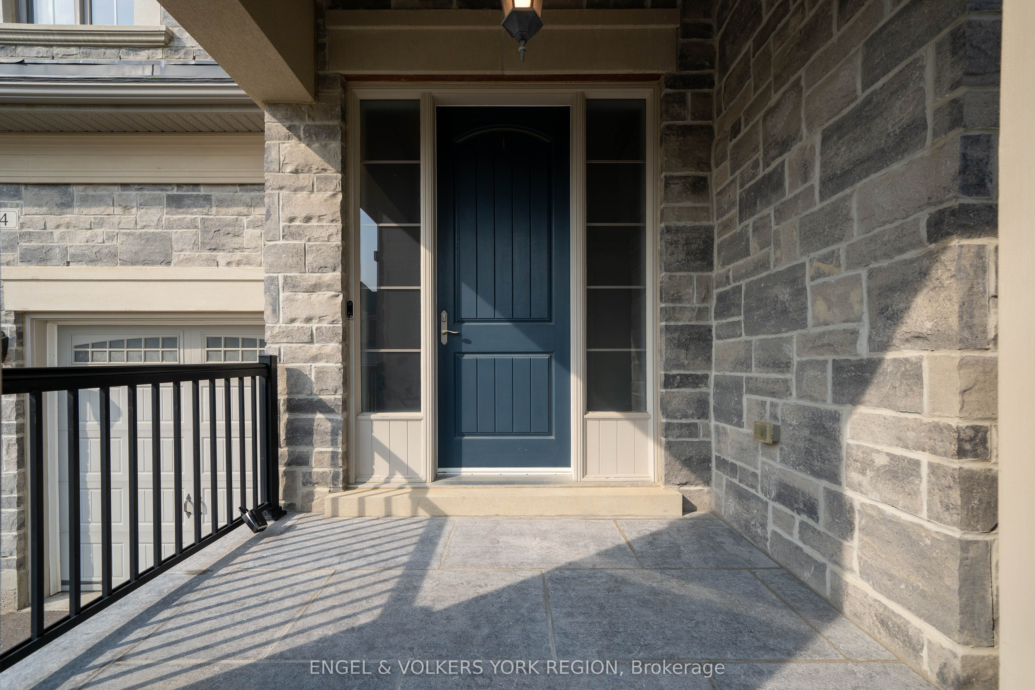 24 James Stokes Court