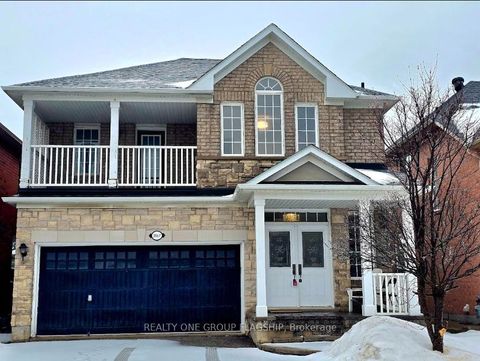 3957 Burdette Terrace Mississauga ON L5M 7Z1