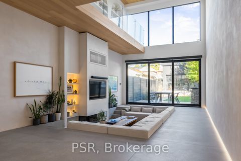 53 Palmerston Avenue Toronto ON M6J 2J2