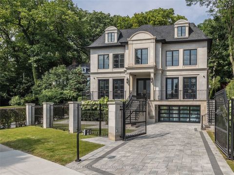 31 Russell Hill Road Toronto ON M4V 2S9