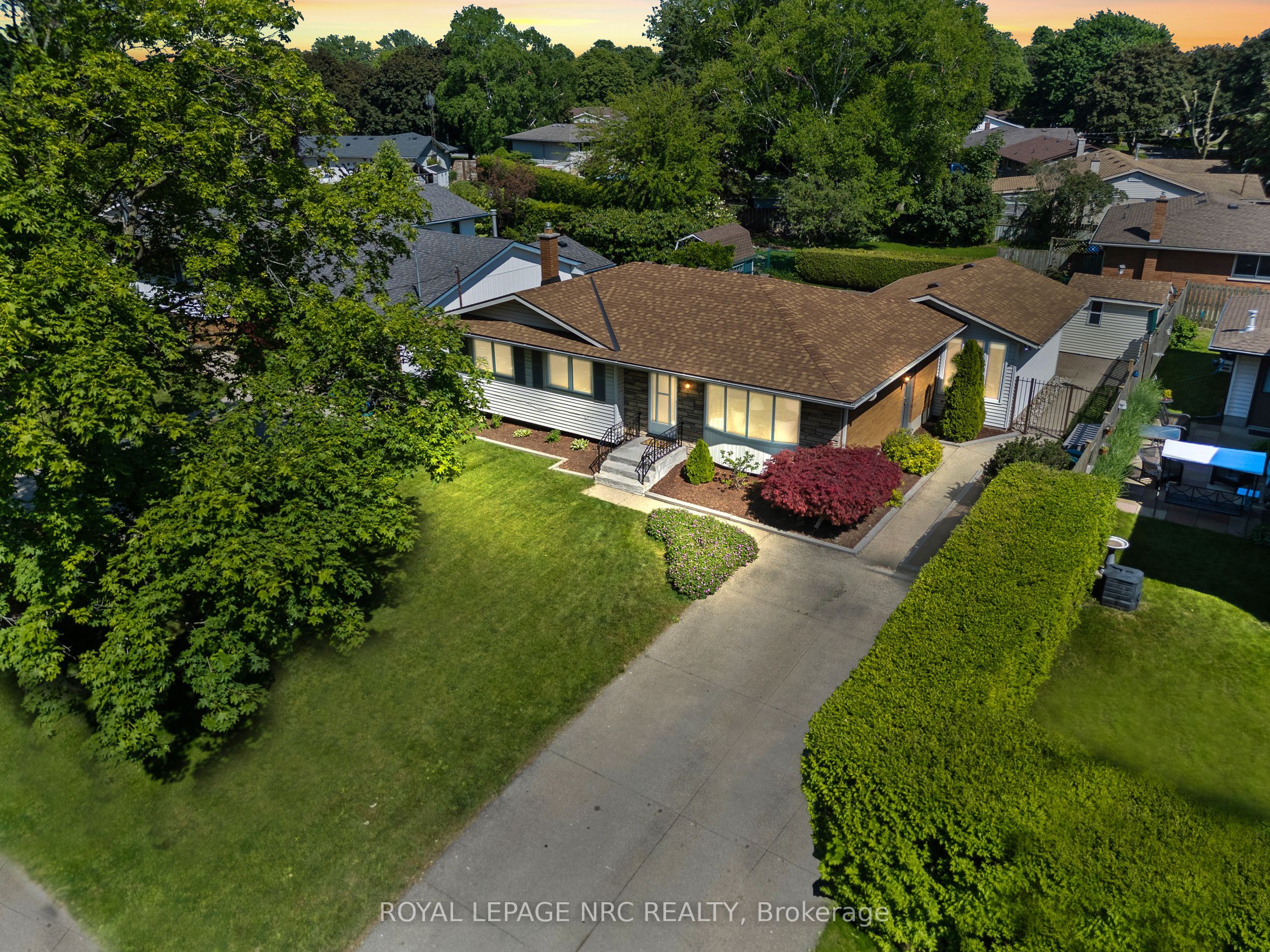 116 Windward Street