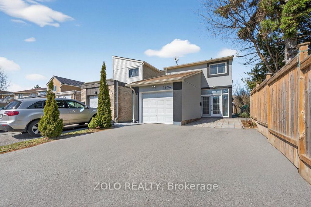 Photo of 1994 Faylee Crescent, Pickering, ON L1V 2V6 (MLS # E12958988)