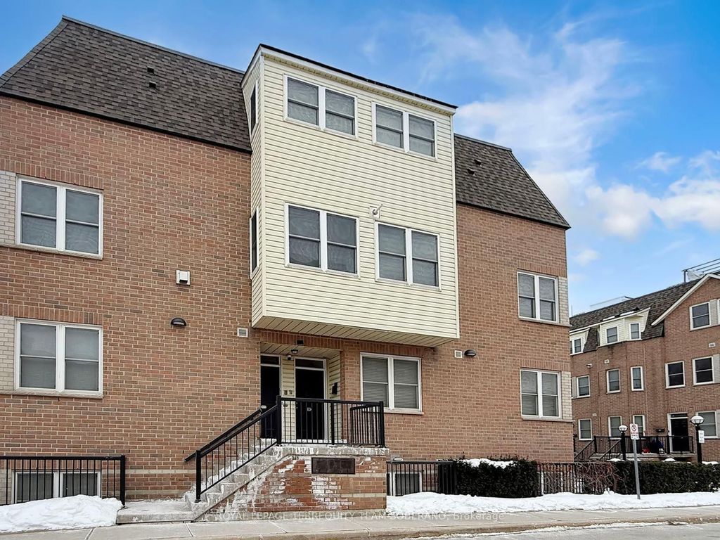 Photo of 760 Lawrence Avenue W #78, Toronto, ON M6A 3E7 (MLS # W12767158)