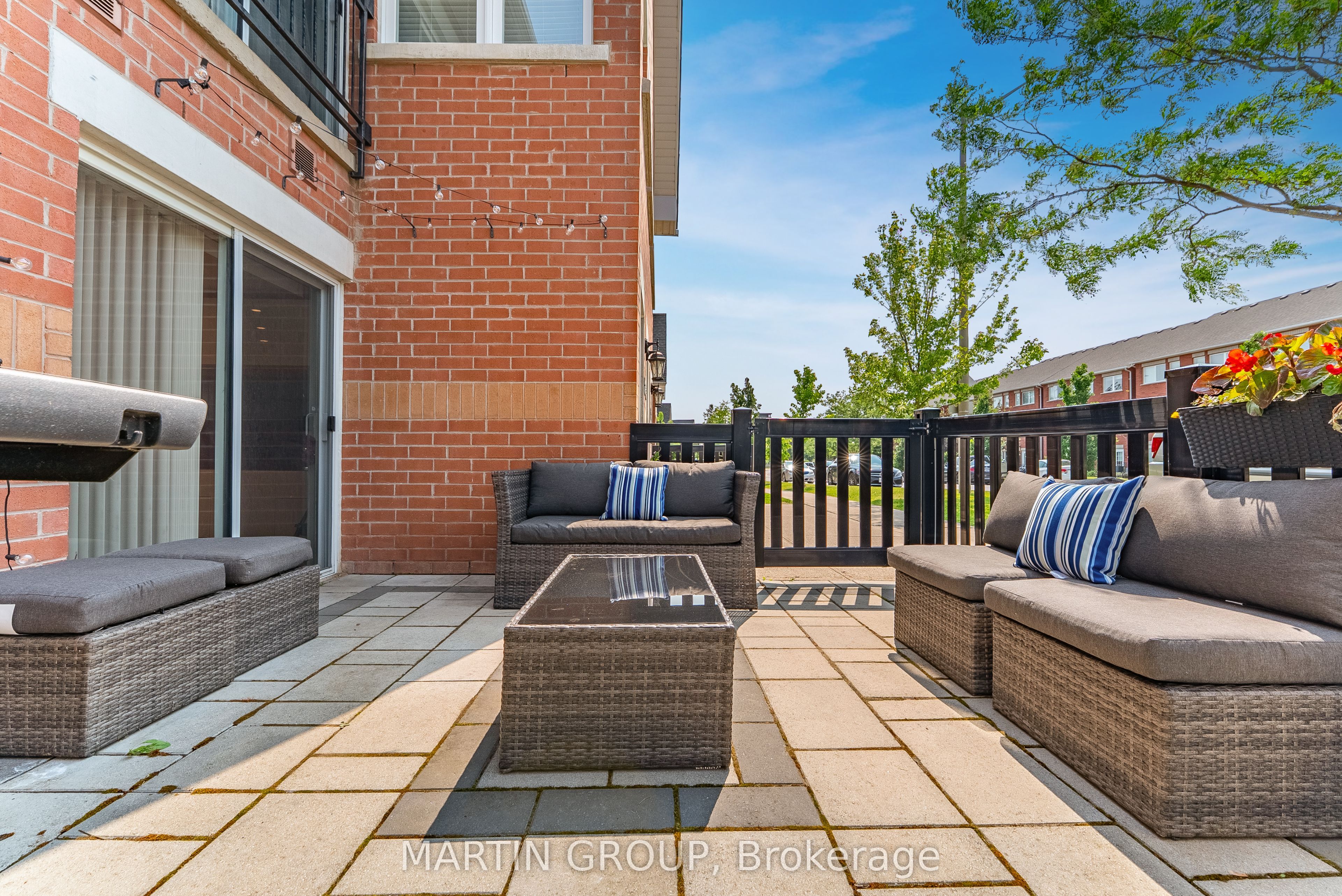 1701 Lampman Avenue 1002