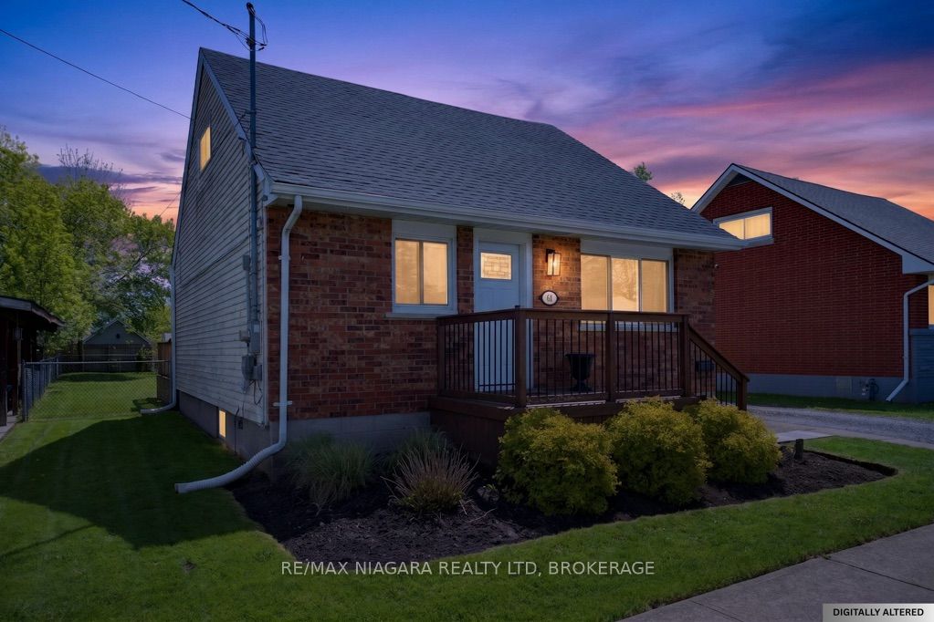 Photo of 61 Torrance Street, Fort Erie, ON L2A 4C5 (MLS # X13623300)