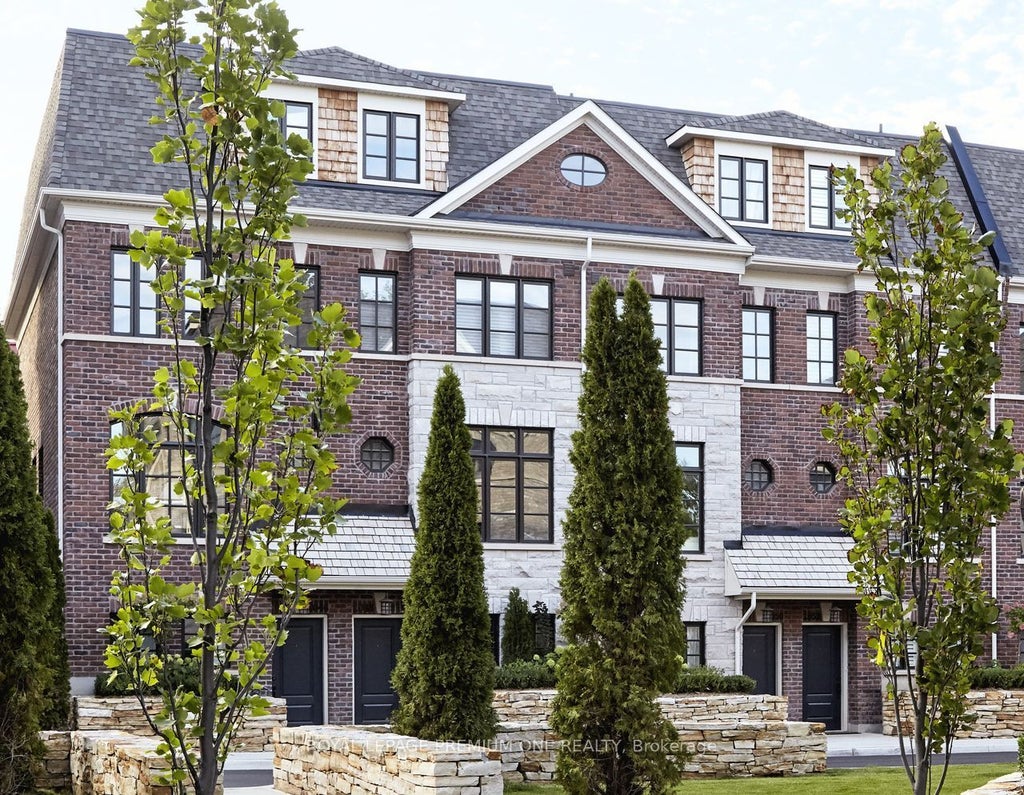 Photo of 20 Earlington Avenue, Toronto, ON M8X 0B7 (MLS # W13854750)