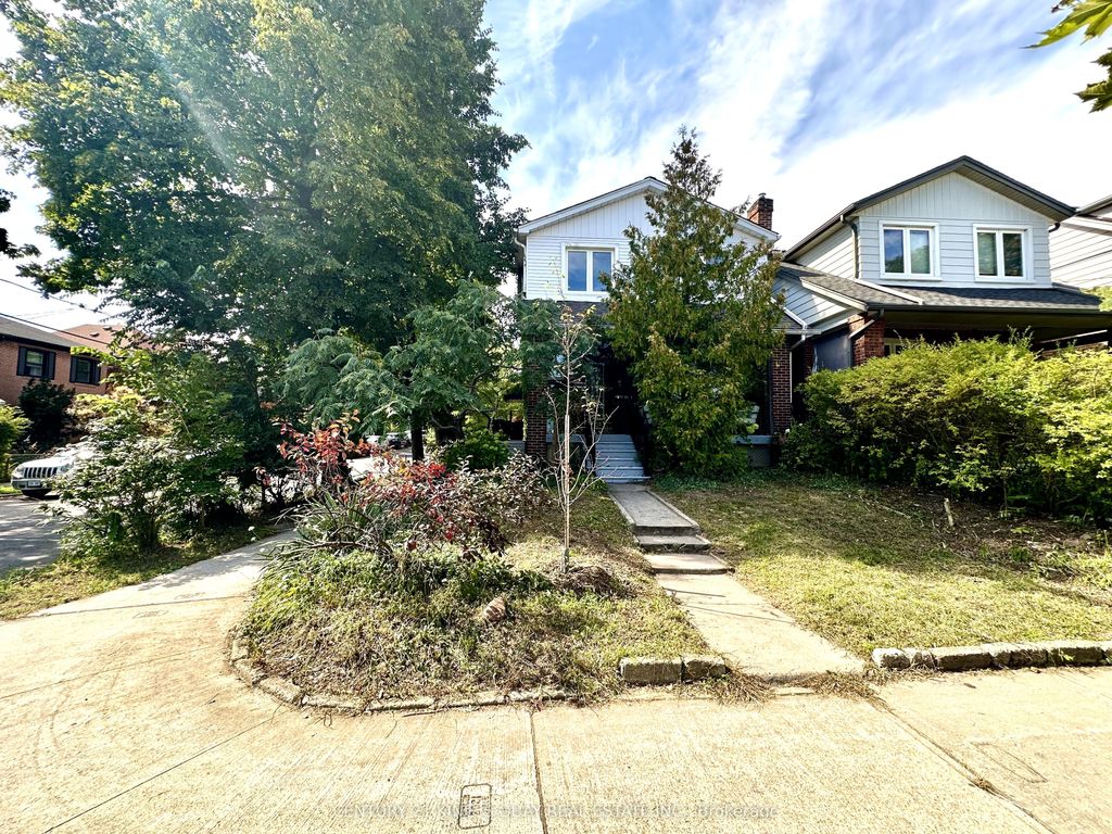 Photo of 24 Woodmount Avenue, Toronto, ON M4C 3X7 (MLS # E12413640)