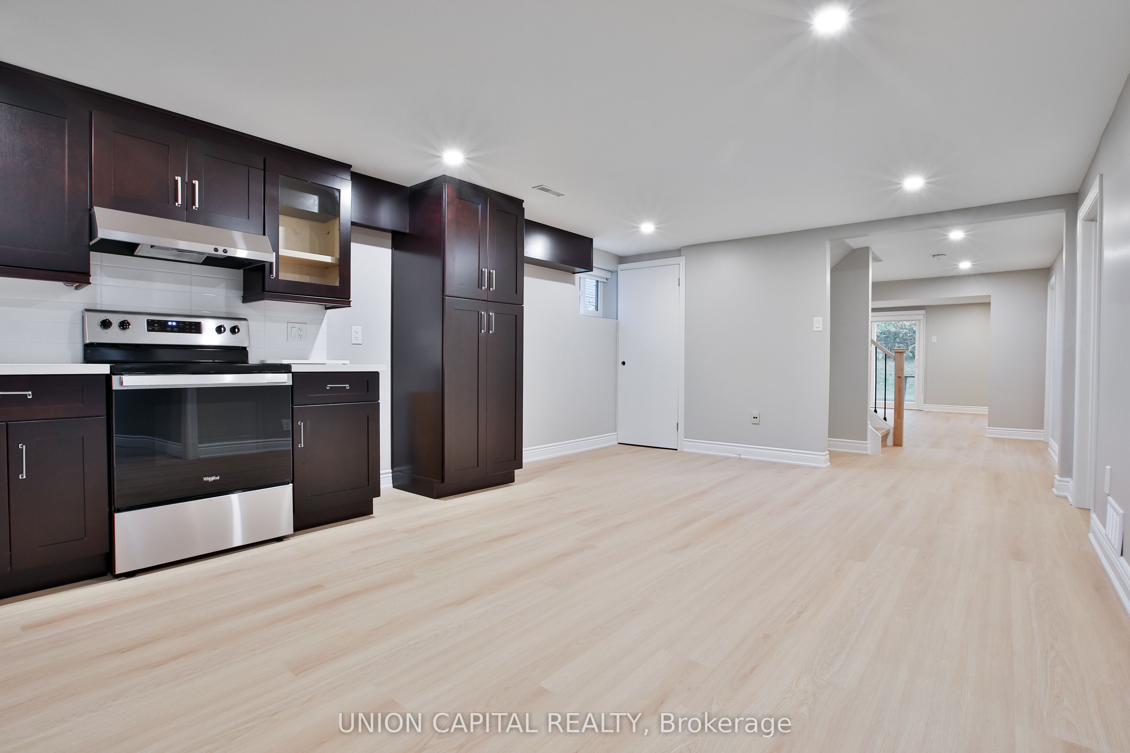 131 Romfield Circuit Lower