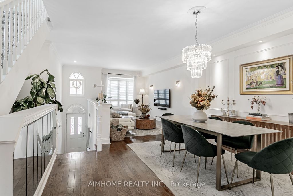 Photo of 2 Brownstone Lane, Toronto, ON M8X 2Z6 (MLS # W12894142)