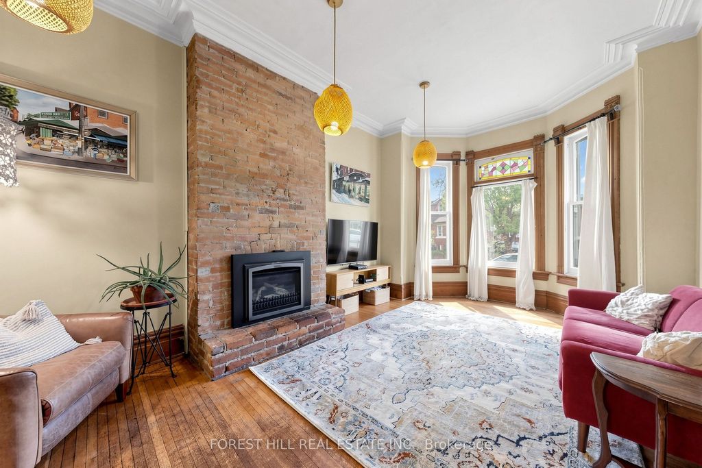 Photo of 58 Nassau Street, Toronto, ON M5T 1M2 (MLS # C13128606)